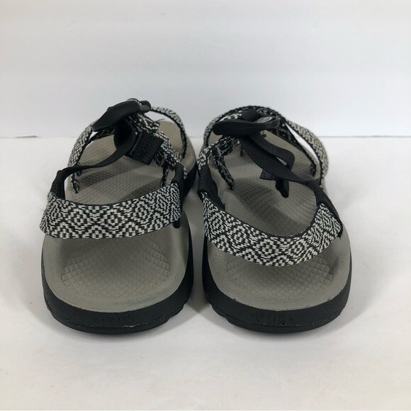 Chaco Classic Sandals Black White Diamond Aztec Print Women’s 6 - Picture 7 of 11